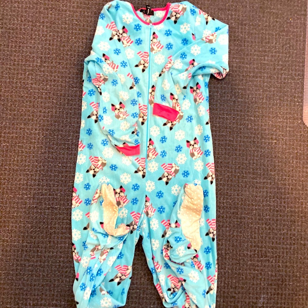 One piece footed pajama